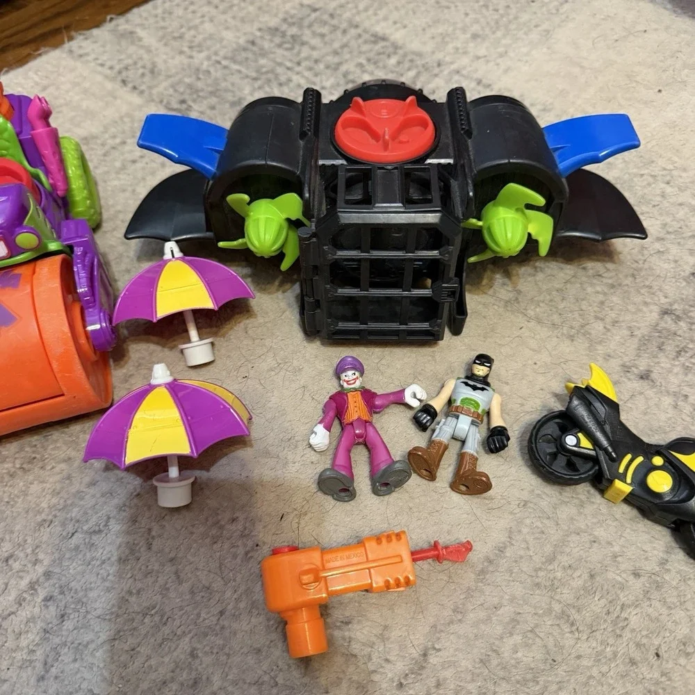 Imaginext DC‎ Super Friends Batman Joker Vehicle Lot Batwing Joker Steam